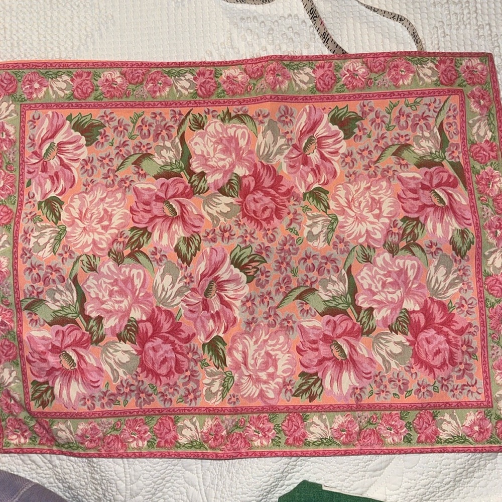 Floral Placemat & Napkin Set